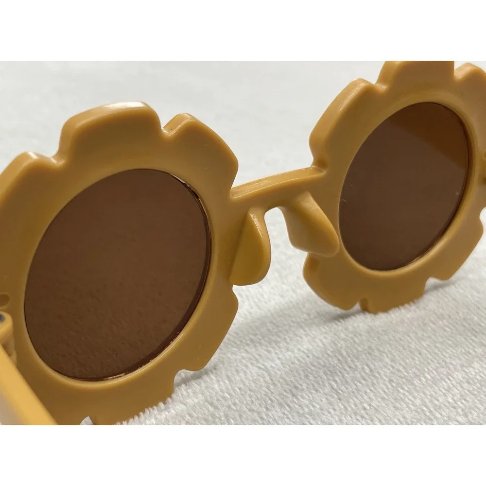 Retro Flower Round Sunglasses Kids Yellow Sunflower Frame Dark Lens w/ Pouch